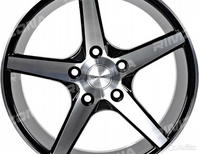 Литой диск в стиле vossen R17 5x105