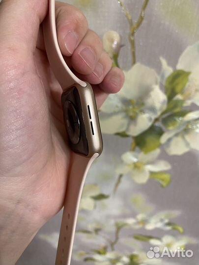 Apple watch series 4 44mm розовое золото