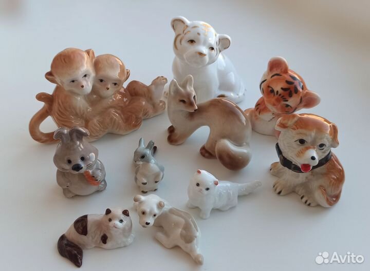 Статуэтки, фигурки: фарфор, керамика, полистоун