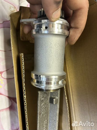 Продам выпускной балансирный вал 1.8 tsi cdab