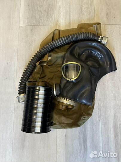 Противогаз