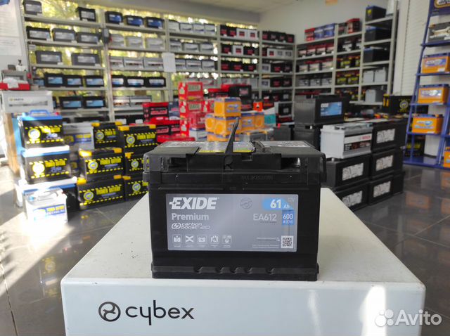 Аккумулятор 61Ач Exide Pemium 600A низкий Black