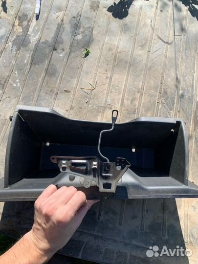 Бардачок Honda Cr-V 3