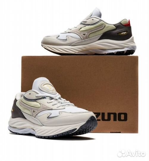 Кроссовки мужские Mizuno