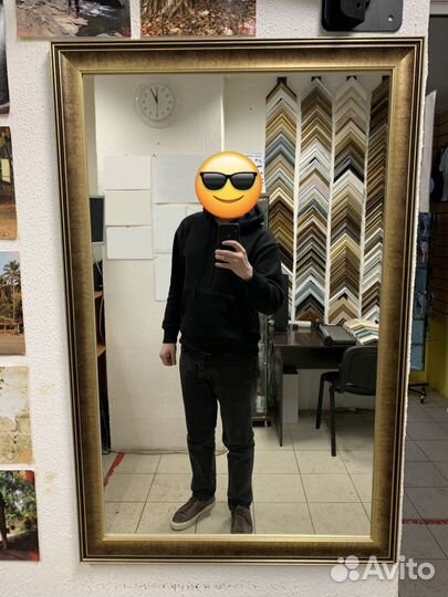 Зеркало в багете 100х60 см для интерьера настенное