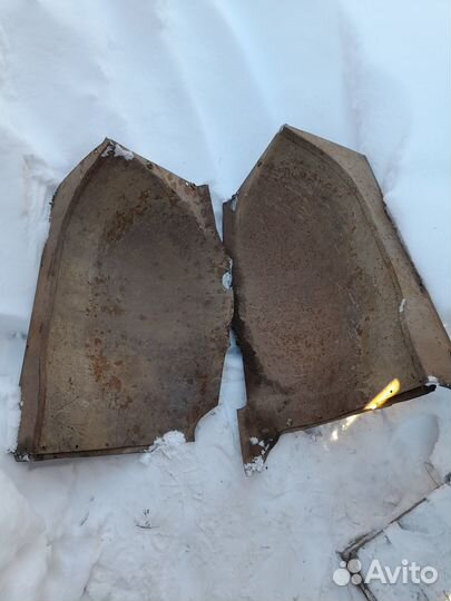 Брызговики передних крыльев УАЗ-469