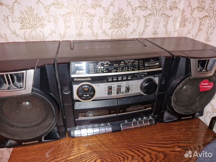 Кассетный магнитофон panasonic