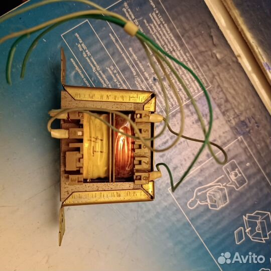 Понижающий трансформатор 220 12 В