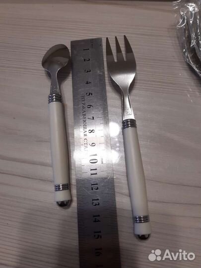 Набор приборов для десерта