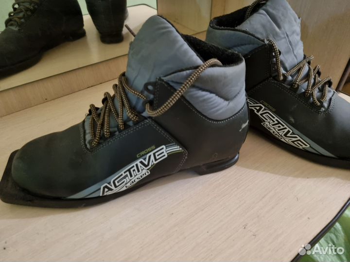 Лыжные ботинки Larsen