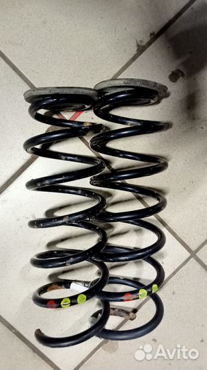 Задние пружины Шкода Октавия А5