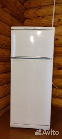 Забронировано. Холодильник Stinol бу