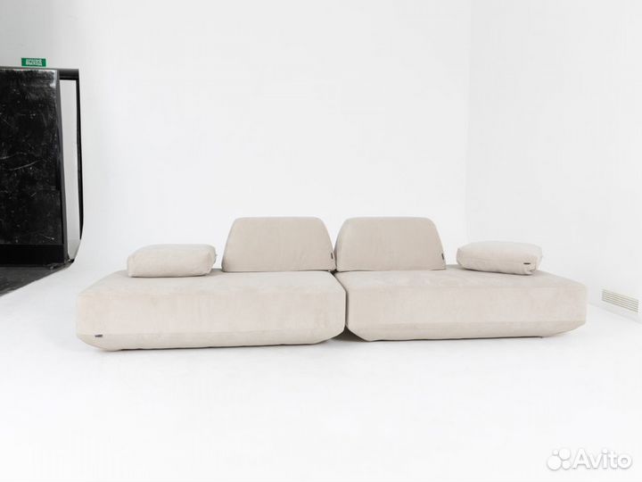 Диван со спальным местом 4400х1800 мм