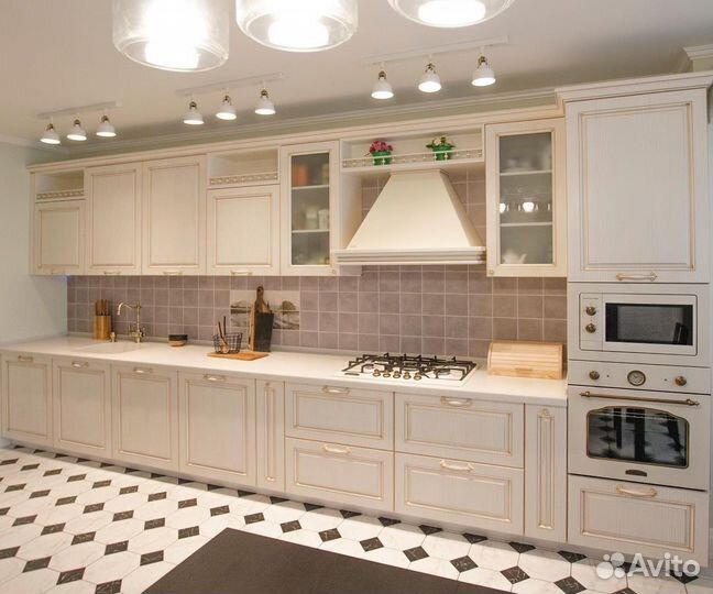 Кухонный гарнитур новый