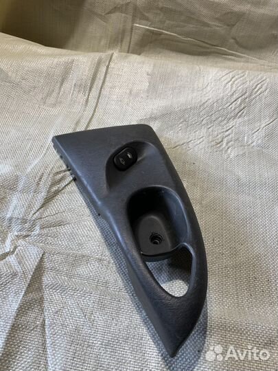 Кнопка стеклоподъемника ford focus 1