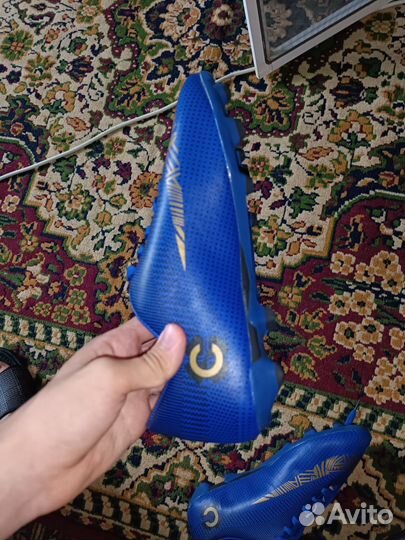Футбольные бутсы 44 размер