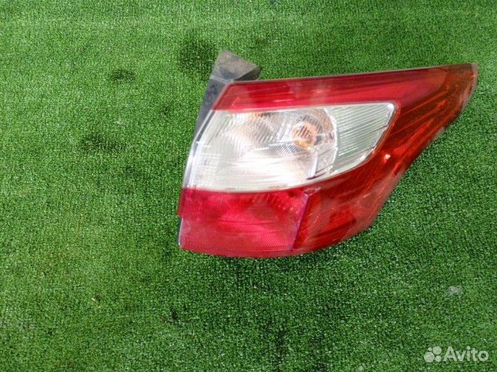 Фонарь задний правый Ford Focus 3