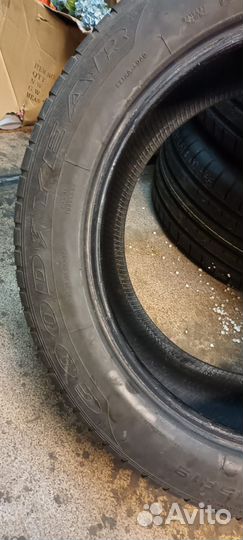 Goodyear Eagle F1 A/S-C 285/45 R19 и 255/50 R19 S