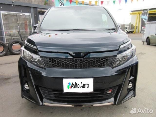 Toyota Voxy 2.0 CVT, 2020, 33 456 км