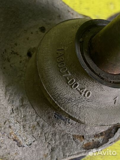 Передний правый рычаг Geely GC6