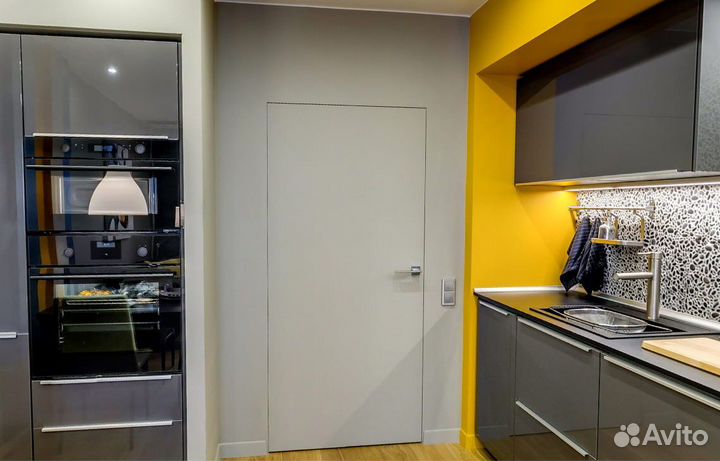 Скрытая дверь с гарантией