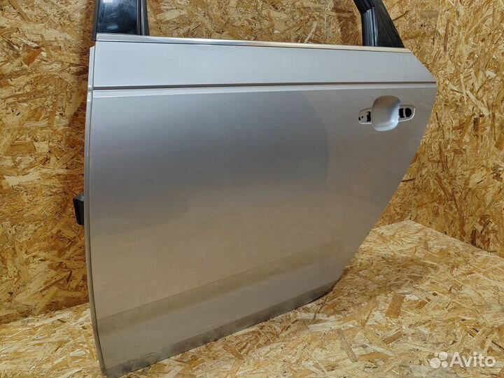 Дверь задняя левая Audi A4 B9 2016 8W5833051B