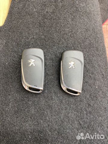 Ключ Peugeot оригинал объявление продам
