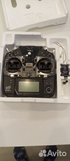 Аппаратура радиоуправления моделями Futaba T8J