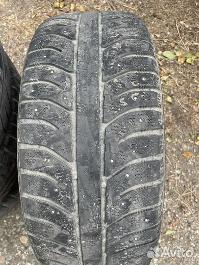 Bridgestone Ice Cruiser 7000 205/55 R16