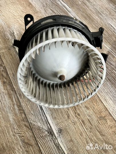 Вентилятор отопителя Мерседес Е200, W212, W204