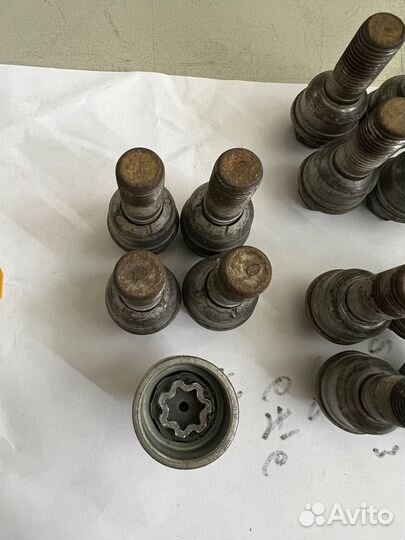 Болты колесные audi q7 4M