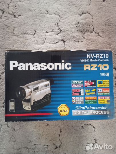 Видеокамера Panasonic RZ10