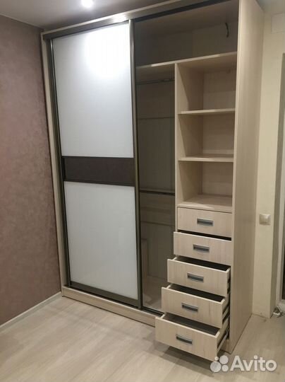 Шкаф стенка