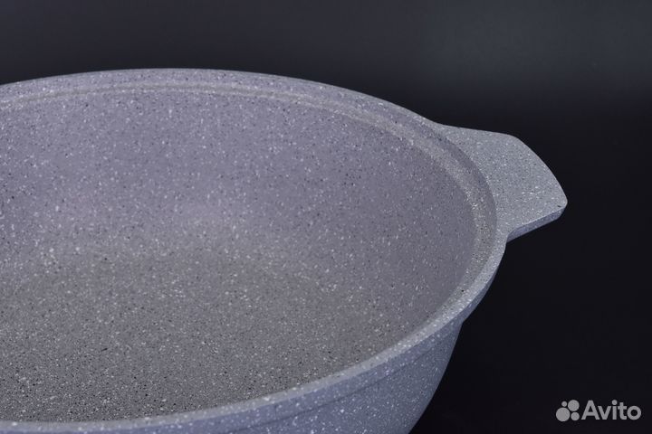 Кастрюля-жаровня с крышкой Kukmara 