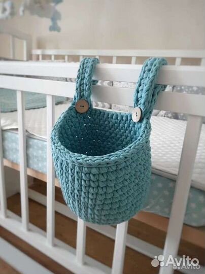 Кроватка детская белая