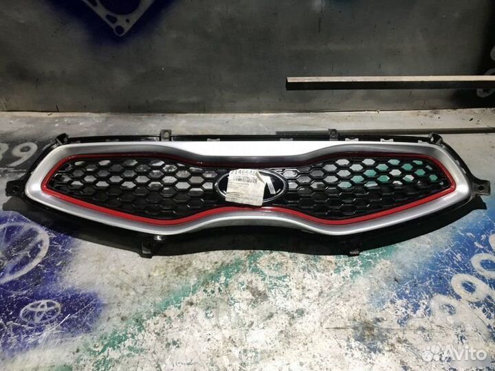 Решетка радиатора Kia Picanto 2011-2017