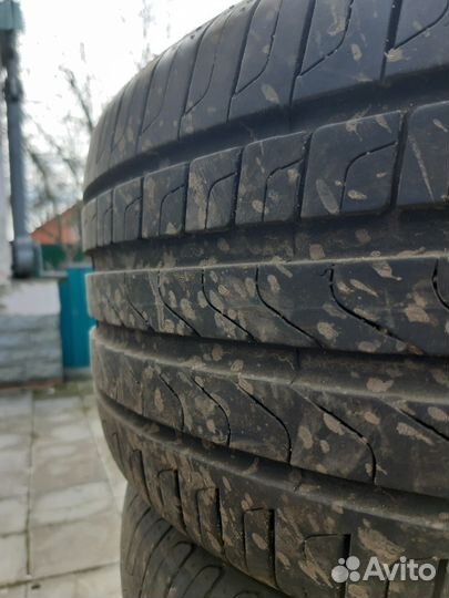 Pirelli Cinturato P7 235/45 R18