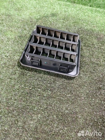 Решетка вентиляционная задняя правая Chery Tiggo 7