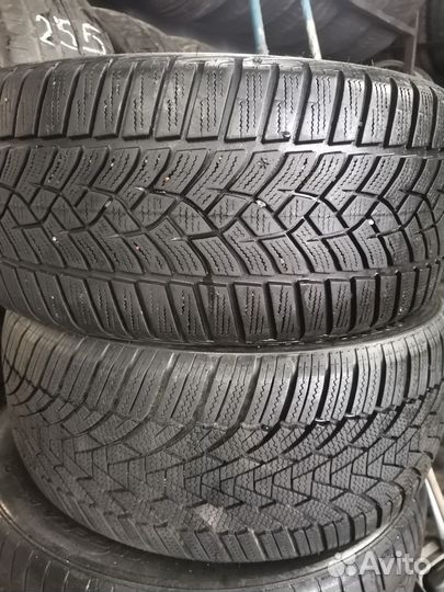 Goodyear UltraGrip 215/40 R17 87V