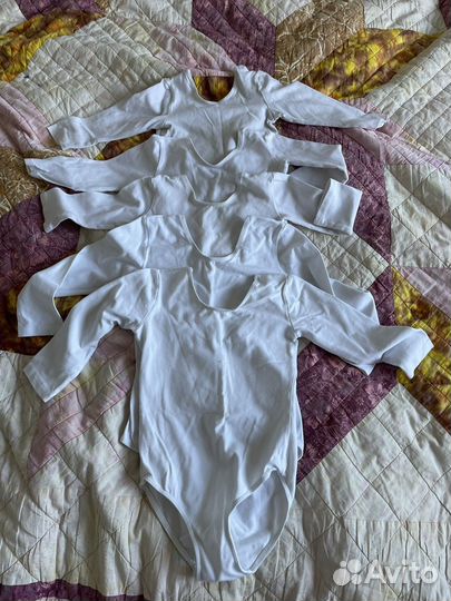 Гимнастический купальник белый