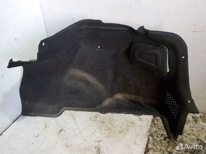 Обшивка багажника KIA RIO 3 правая