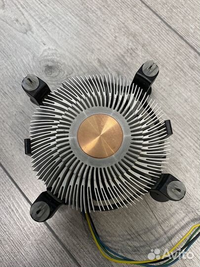 Кулер процеccорный intel