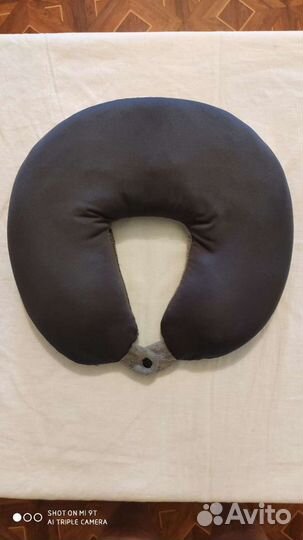 Подушка для путешествий