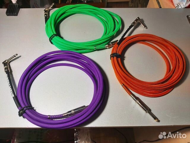 Гитарный кабель в оплётке