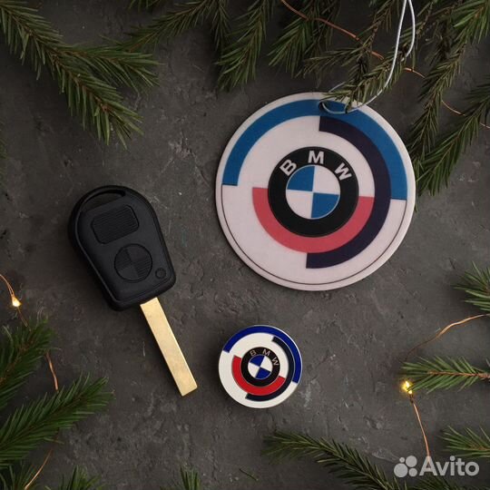 Подарочный набор bmw значок, арома, ключ