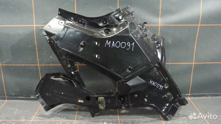 Панель боковая правая - Infiniti QX70 (2013-17гг)