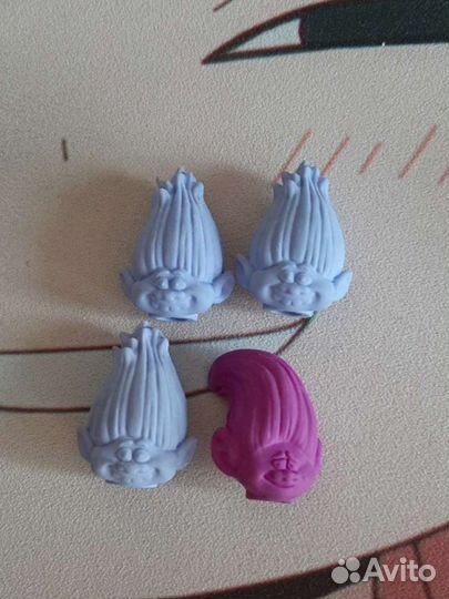 Карточки и ластики тролли