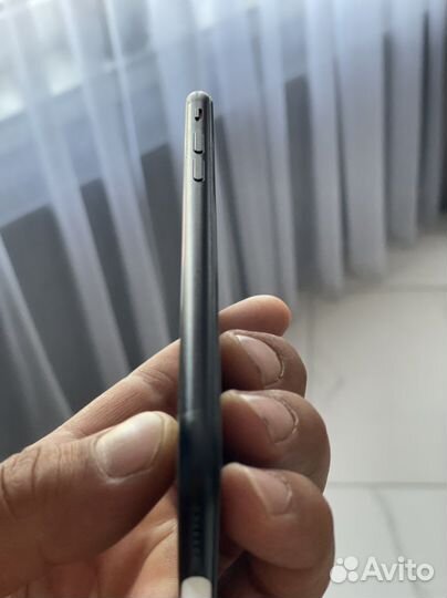 iPhone se 64gb 2020