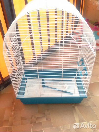 Продам клетку для птиц