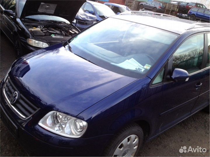 Разбор на запчасти Volkswagen Touran 2003-2006